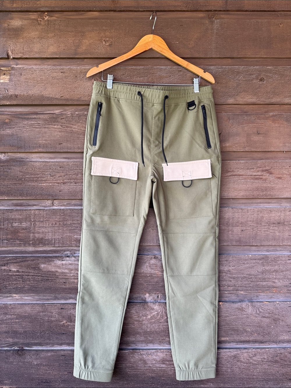 Men's ROCK SALT Olive Green Cargo Joggers with Tan Flap Pockets